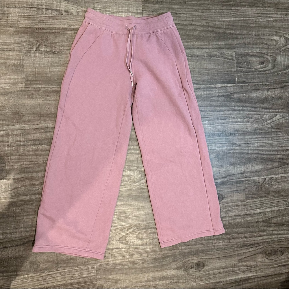 Lululemon Scuba Mid-Rise Wide-Leg Pant Regular Lavender Lux Hemmed Read